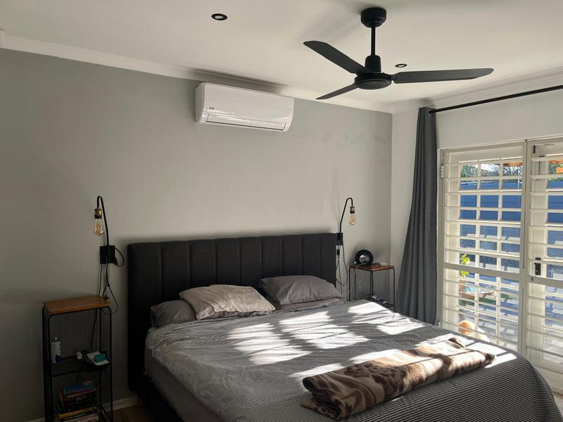 To Let 3 Bedroom Property for Rent in Uitzicht Western Cape